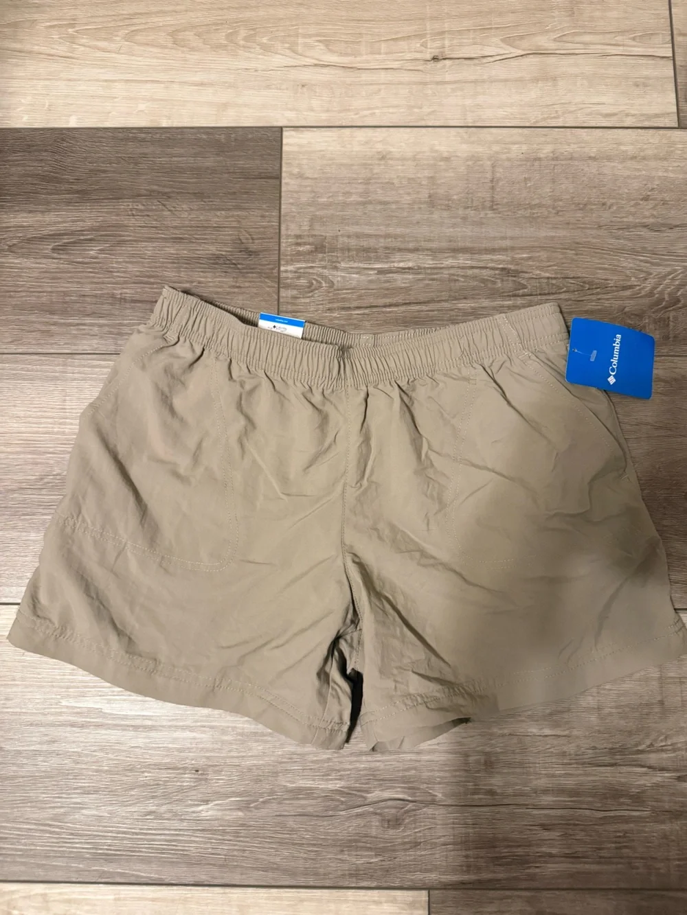 Columbia Tan Elastic Waist Outdoor Shorts